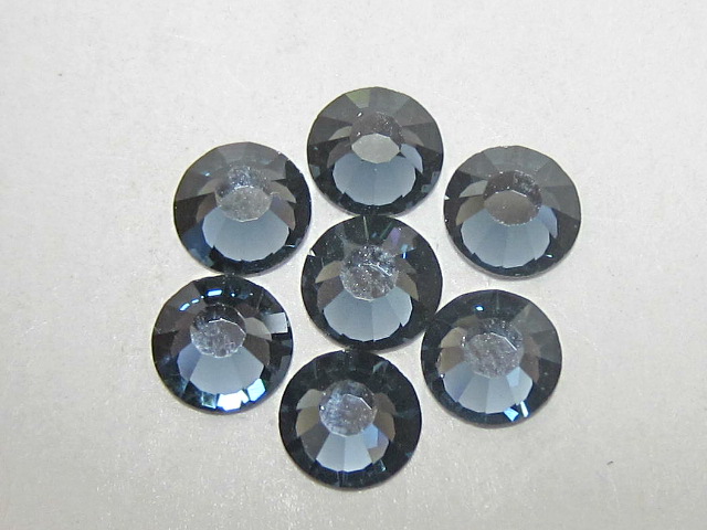 72 pcs. 20ss LIGHT GRAPHITE (viva) FLATBACK PRECIOSA Rhinestones